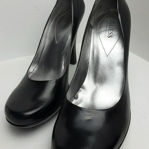 New Guess Black Pat. Leather Pumps Size 11
